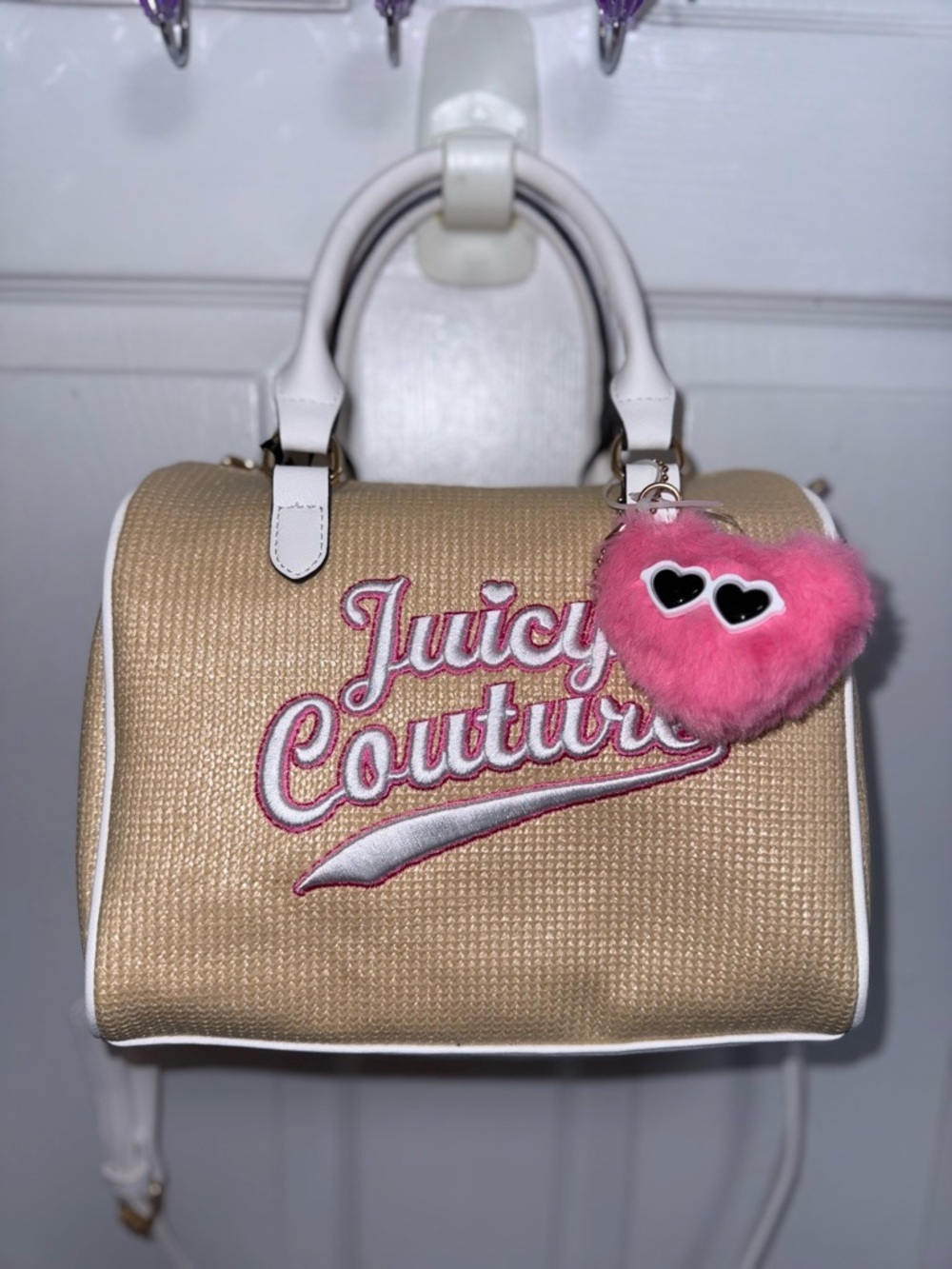 NWT Juicy Couture Free to Be Juicy Speedy Satchel In Natural w/Heart Charm
